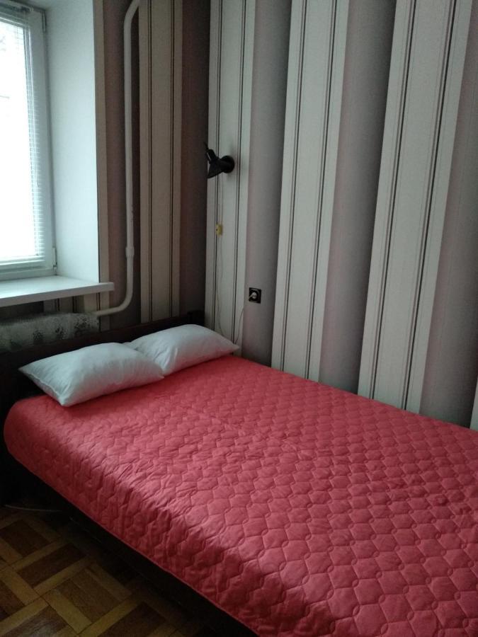 4-X Apartments Center Wi-Fi С 3-Мя Спальнями 95М2 Çernigiv Dış mekan fotoğraf